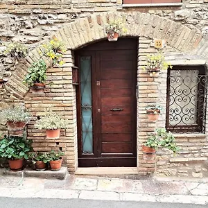 appartamento-nonnamilde-06081.hotels-perugia.com/